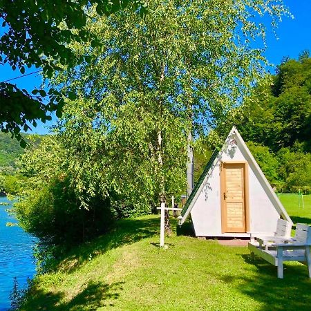 Готель Una Kamp Босанська Крупа Екстер'єр фото
